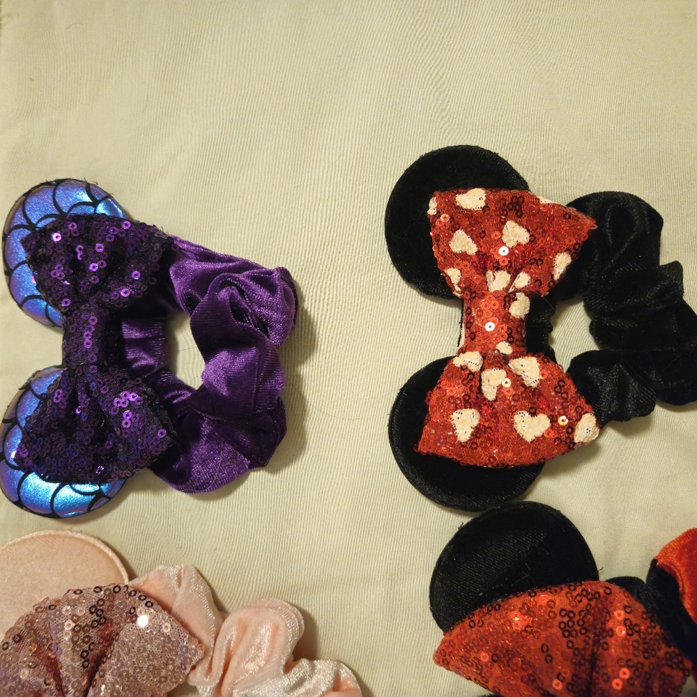 Mickey ears sequin scrunchies Set of 6